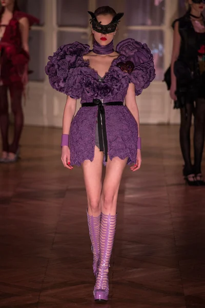 Look 34